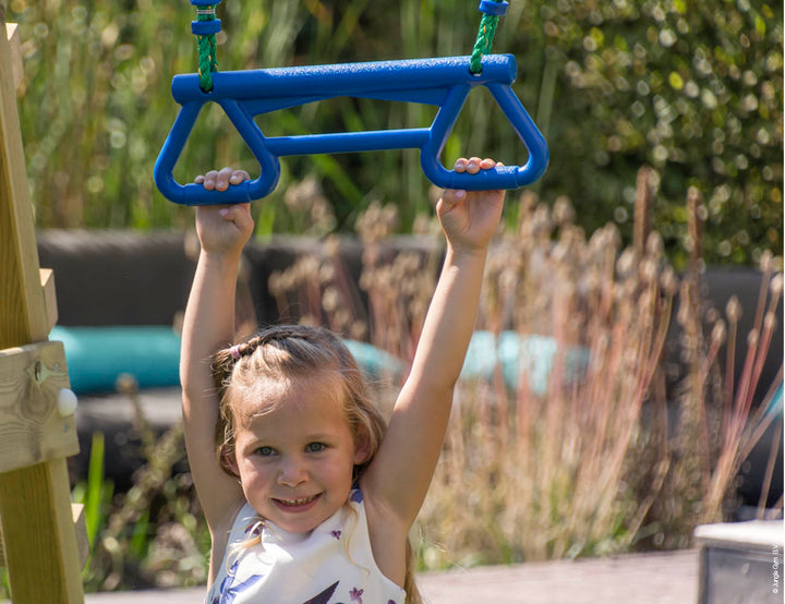 Jungle Cirque | Wooden climbing frame with swing & climbing net